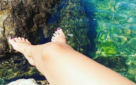 Nacktes geleaktes OnlyFans-Foto von Footlegs