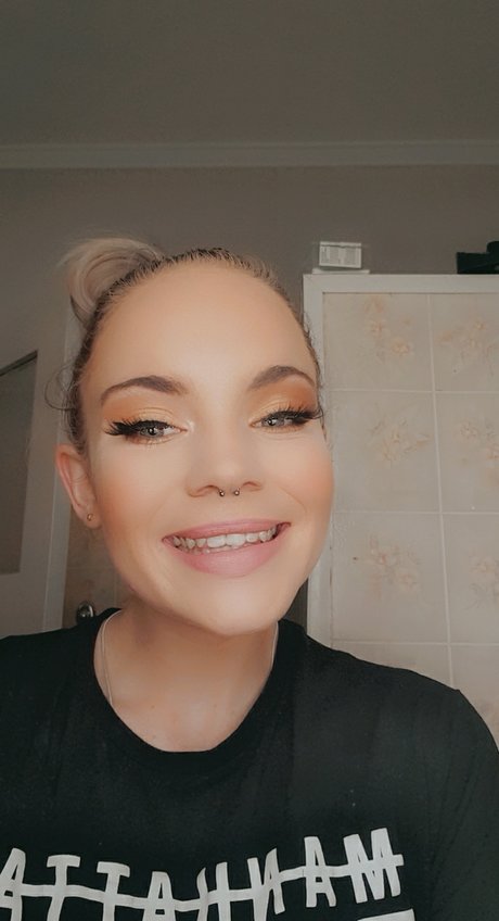 Nacktes geleaktes OnlyFans-Foto von Kaillin