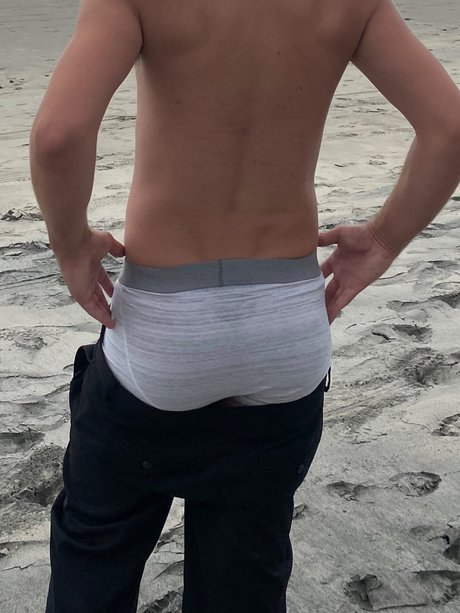 Nacktes geleaktes OnlyFans-Foto von Austin