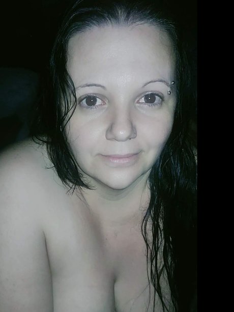Nacktes geleaktes OnlyFans-Foto von Sweetlove