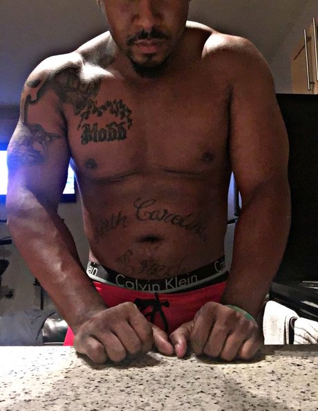 Nacktes geleaktes OnlyFans-Foto von Oftenlong