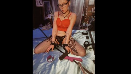 Nacktes geleaktes OnlyFans-Foto von  Starlitexoxo 