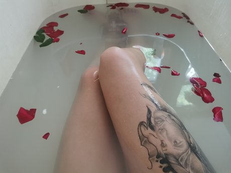 Nacktes geleaktes OnlyFans-Foto von Lexi 