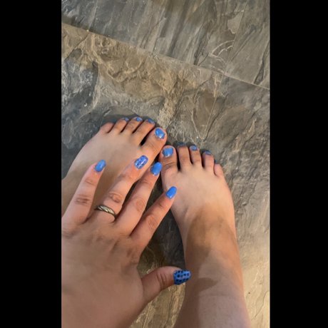 Nacktes geleaktes OnlyFans-Foto von Queen Peach