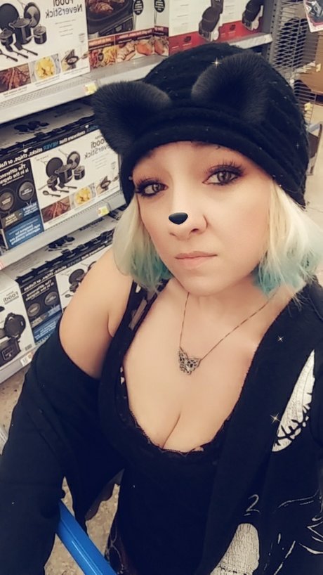 Nacktes geleaktes OnlyFans-Foto von Stephanie Crowe
