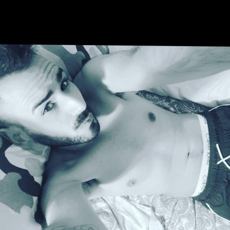 Nacktes geleaktes OnlyFans-Foto von Dylan Ferrassa