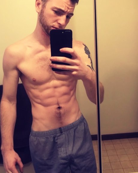Zackthrowingback