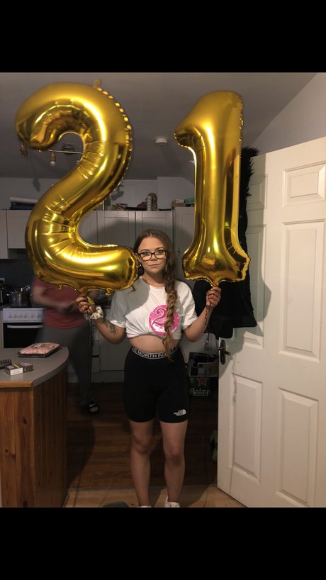 Nacktes geleaktes OnlyFans-Foto von Hayley