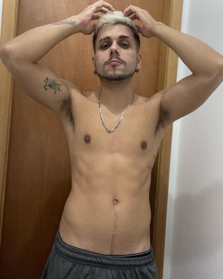 Nacktes geleaktes OnlyFans-Foto von Yruki Beleboni