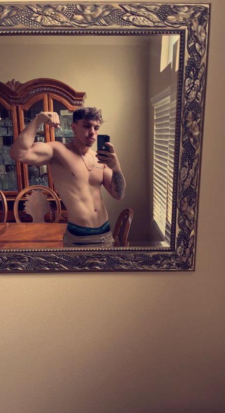 Nacktes geleaktes OnlyFans-Foto von Ty Ler