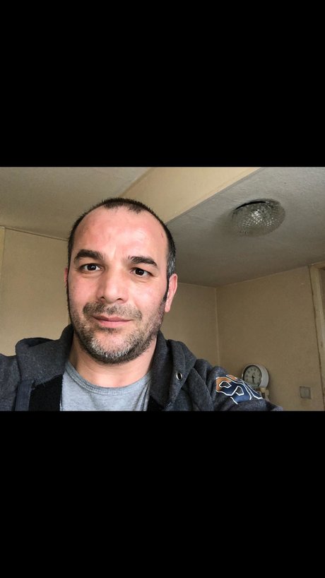 Nacktes geleaktes OnlyFans-Foto von Yusuf