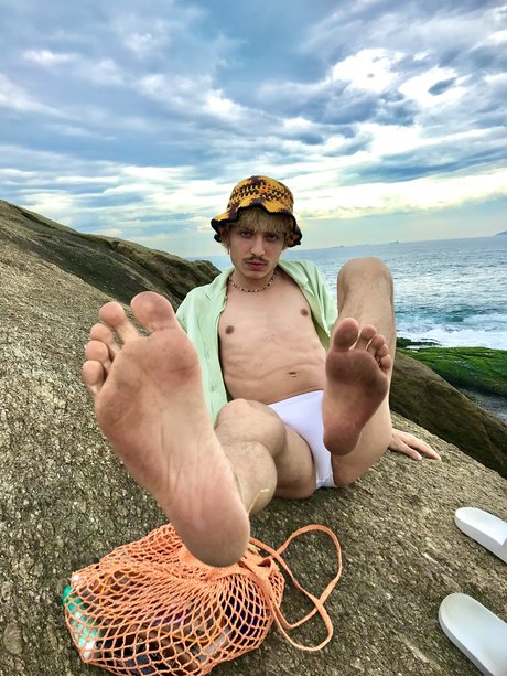 Nacktes geleaktes OnlyFans-Foto von Master Twink