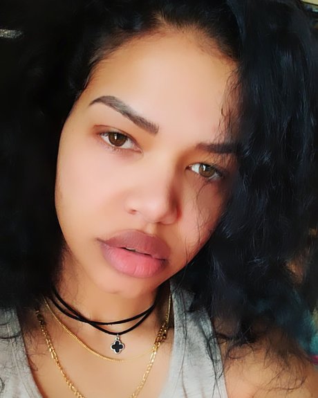 Nacktes geleaktes OnlyFans-Foto von Tu Diosa Paulino