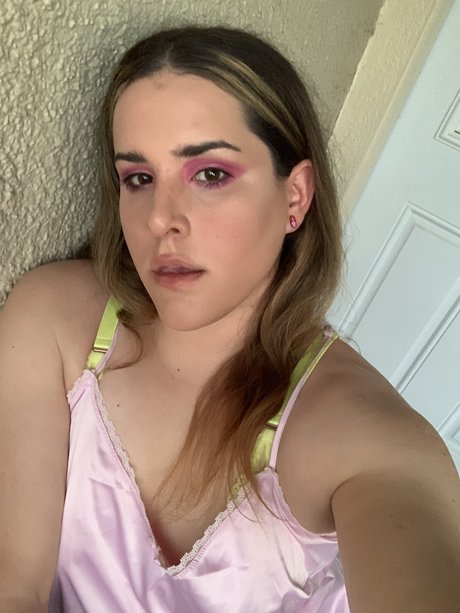 Nacktes geleaktes OnlyFans-Foto von Petra