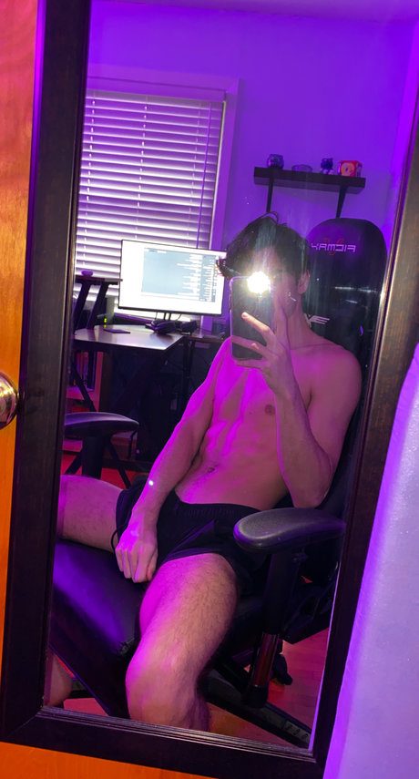 Nacktes geleaktes OnlyFans-Foto von Kyos