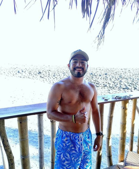 Nacktes geleaktes OnlyFans-Foto von Manuel Suriano