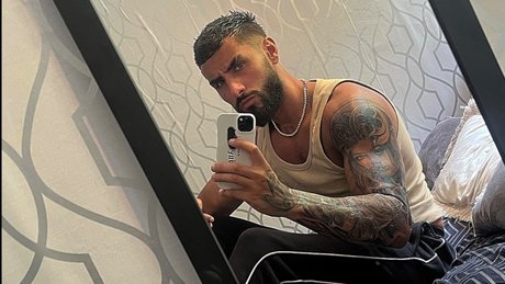 Nacktes geleaktes OnlyFans-Foto von Hakan