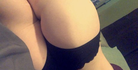 Nacktes geleaktes OnlyFans-Foto von Beeean