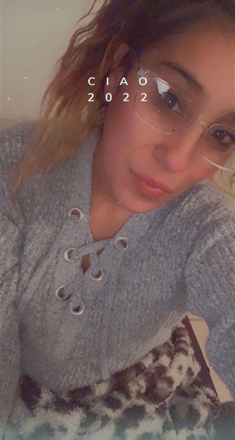 Nacktes geleaktes OnlyFans-Foto von Suggatittz