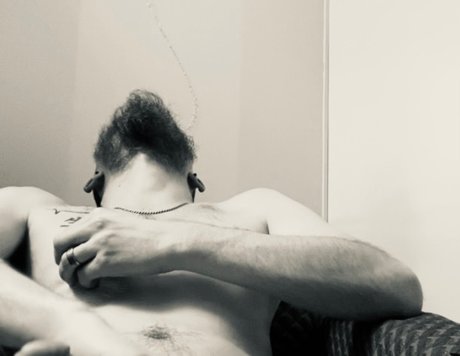 Nacktes geleaktes OnlyFans-Foto von 