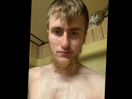 Nacktes geleaktes OnlyFans-Foto von Trevor Spoden