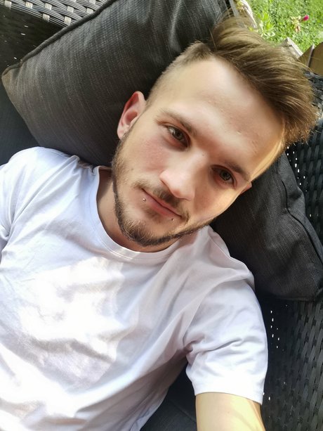 Ydreadam