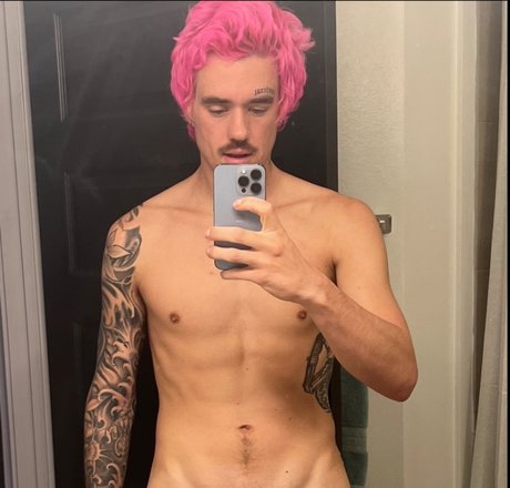 Nacktes geleaktes OnlyFans-Foto von Bigkeat