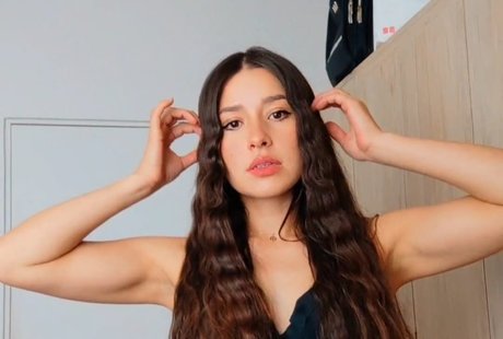 Nacktes geleaktes OnlyFans-Foto von Pia Martinez All Natural