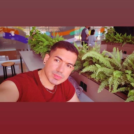 Nacktes geleaktes OnlyFans-Foto von Owen Joseph
