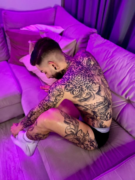 Nacktes geleaktes OnlyFans-Foto von Dante Bracci