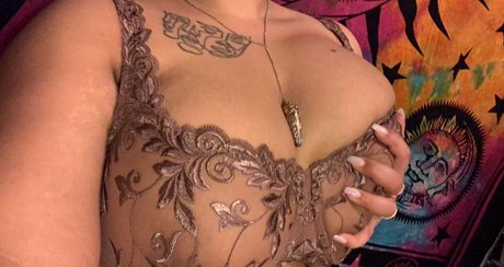 Nacktes geleaktes OnlyFans-Foto von Flirty Dayana