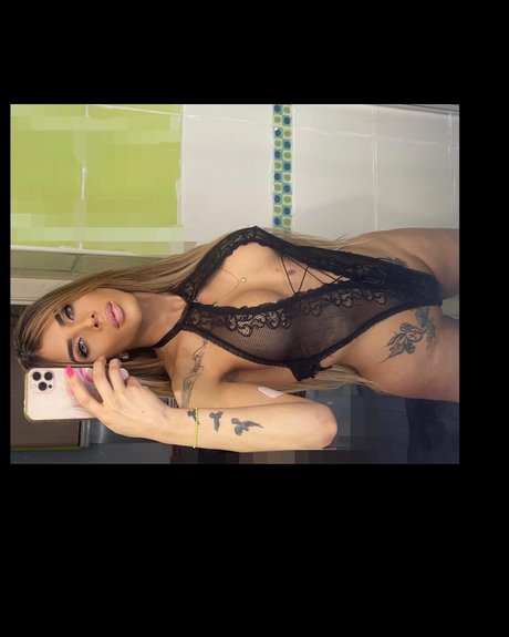 Nacktes geleaktes OnlyFans-Foto von Nicol Smith