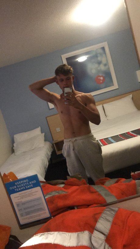 Nacktes geleaktes OnlyFans-Foto von Harvey 