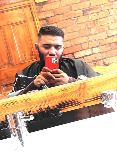 Nacktes geleaktes OnlyFans-Foto von Florin Essex