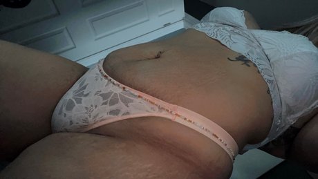 Nacktes geleaktes OnlyFans-Foto von Ash