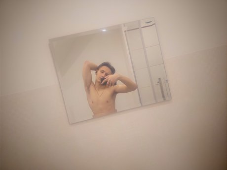 Nacktes geleaktes OnlyFans-Foto von Ilya