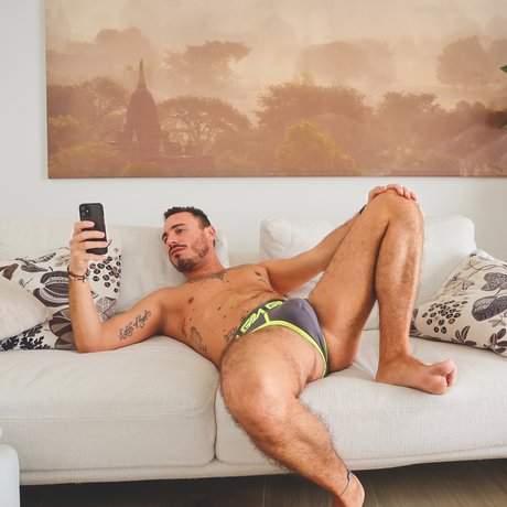 Nacktes geleaktes OnlyFans-Foto von Ilpuddu88