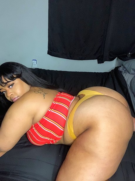 Nacktes geleaktes OnlyFans-Foto von Fine As Fuk