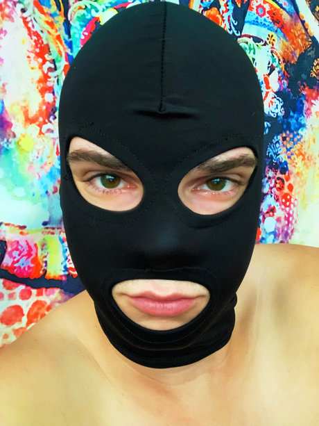 Nacktes geleaktes OnlyFans-Foto von Dom Perignon