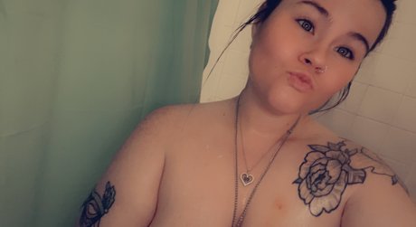 Nacktes geleaktes OnlyFans-Foto von Amanda
