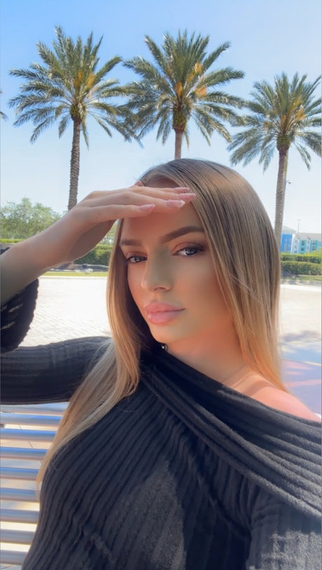 Nacktes geleaktes OnlyFans-Foto von Your Angel 