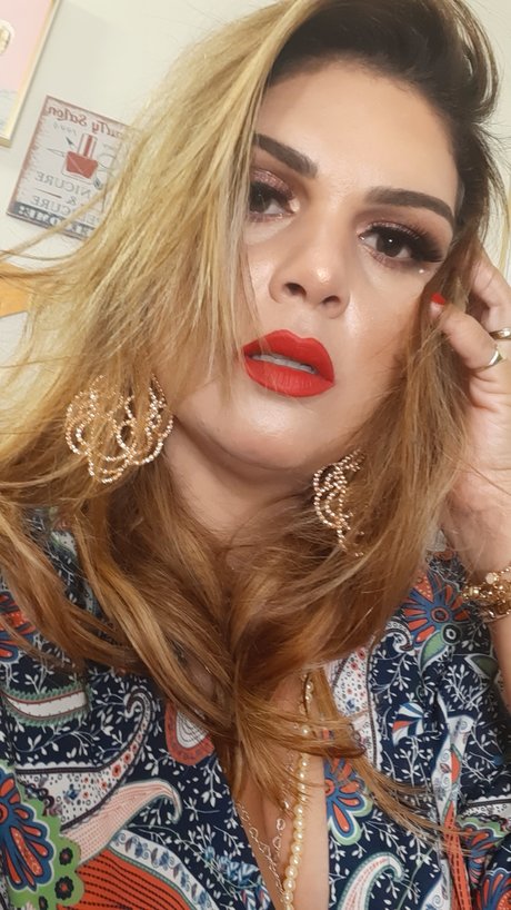 Nacktes geleaktes OnlyFans-Foto von Aline Bertuci