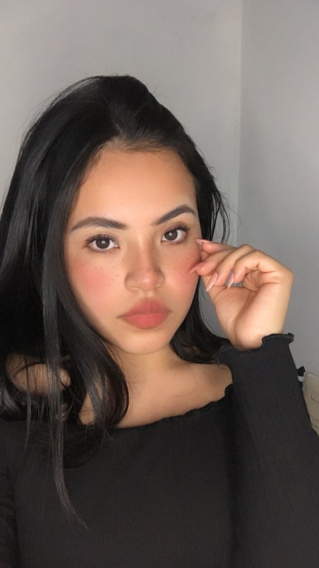 Nacktes geleaktes OnlyFans-Foto von Heidi Gonzalez