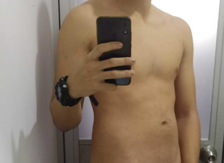 Nacktes geleaktes OnlyFans-Foto von Sebastian Warner