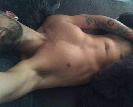 Nacktes geleaktes OnlyFans-Foto von Lee Michael