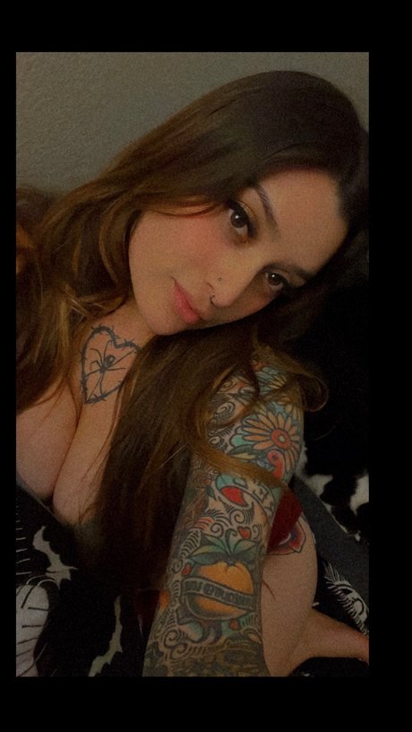 Nacktes geleaktes OnlyFans-Foto von Cherry