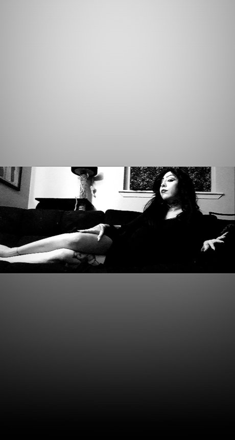 Glamour Ghoul
