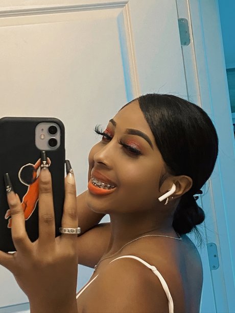Nacktes geleaktes OnlyFans-Foto von Jai Kuro