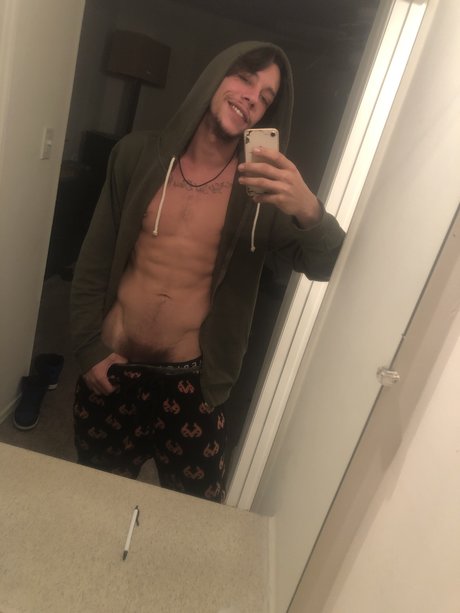 Nacktes geleaktes OnlyFans-Foto von Differentbreed