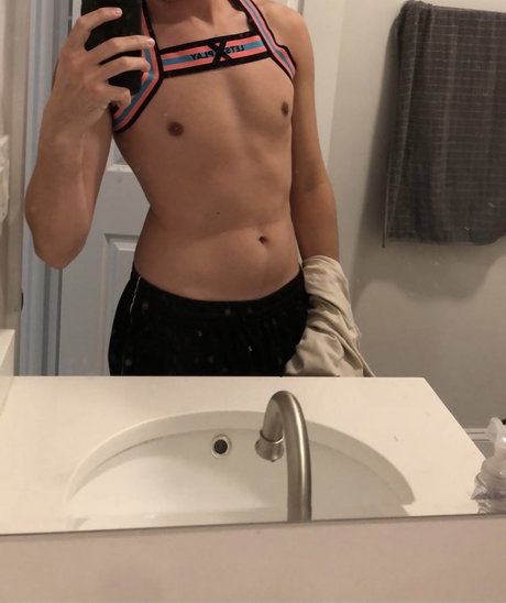 Nacktes geleaktes OnlyFans-Foto von Brad